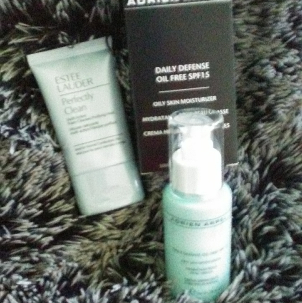 Normal to Oily Skin Cleanser and Moisturizer Set